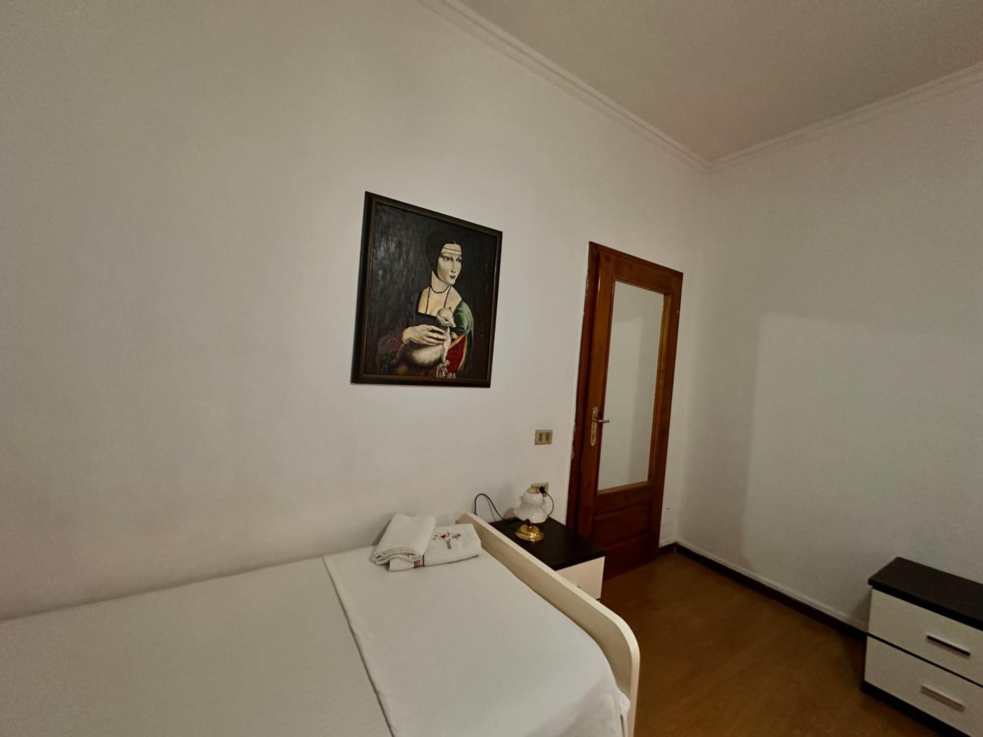 Hostel Grande House Tirana Exterior foto